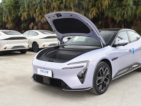 2025�� Max�����