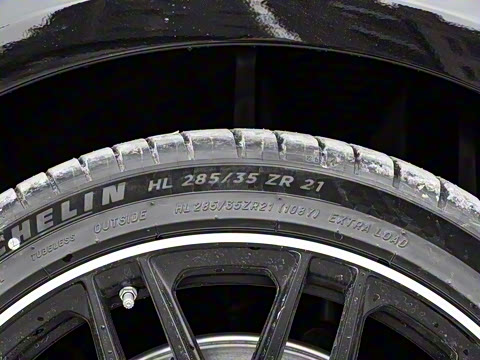 2025�� AMG S 63 L E Performance