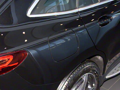 2022�� EQC 400 4MATIC