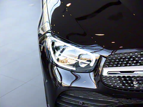 2022�� �Ŀ� GLC 300 L 4MATIC ������