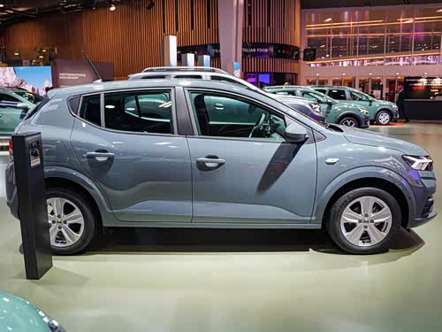 【达契亚sandero】达契亚_达契亚sandero报价_达契亚sandero图片_汽车