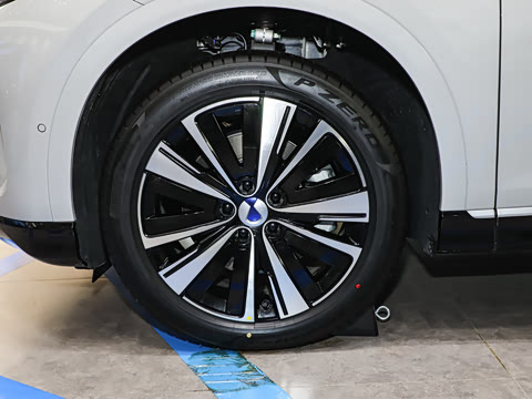 2024�� 550 �Ǽ�Pro��