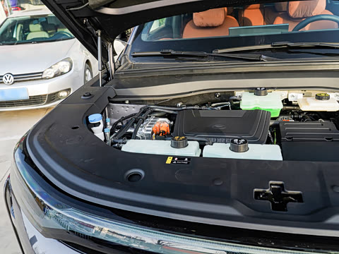 2025�� 180km Ultra ������