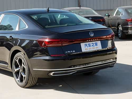 【图】帕萨特 2024款 330tsi 星空精英版报价_图片_大众_汽车之家
