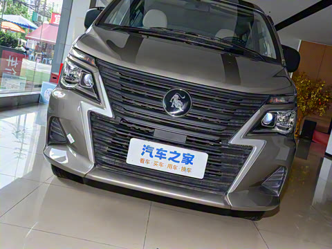 2024�� M5 1.6L ��׼��7��CNG