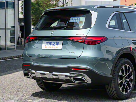 2025�� �Ŀ� GLC 260 L 4MATIC ������