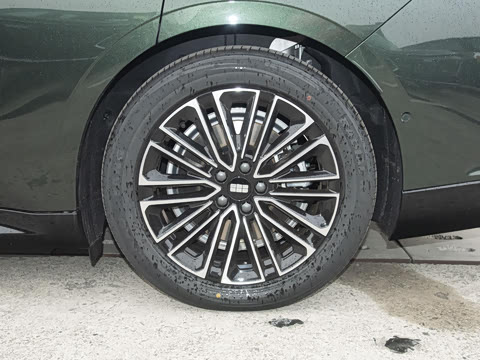 2025�� 130km EM-i ������