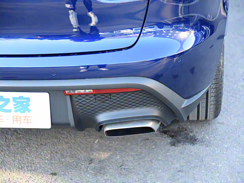 2022�� Macan 2.0T