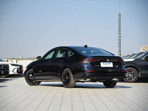 2025�� �˶�ϵ�� 260TURBO ������