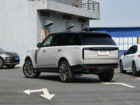 2024�� 3.0 L6 400PS SV���ٴ����ӳ��� 4��