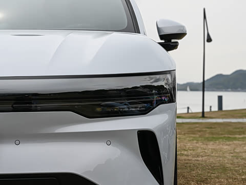 2025�� �����������Ǽݰ� 100kWh