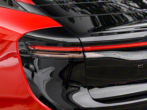 2023�� 2.4T SportCross HEV���������