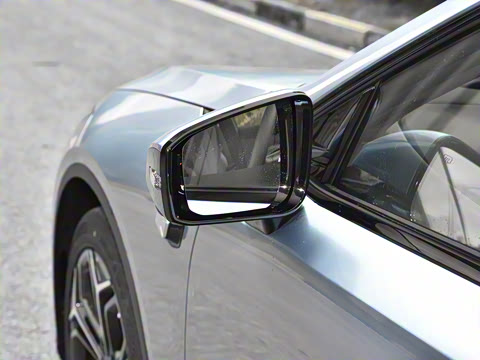 2025�� 300Ultra  �����Ǽ�AD PRO���̰�