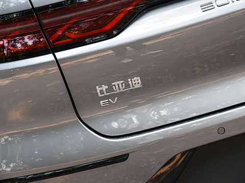 2022�� EV ������ 715KMǰ���콢��