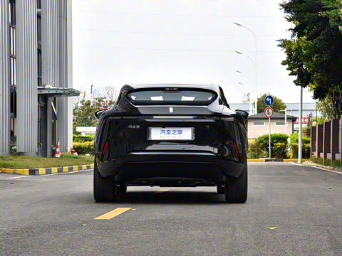 2025�� Max ���̰�