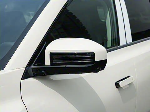 2025�� 501KM ����Ultra��