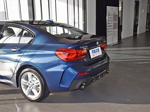 2021�� 120i M�˶���ҹ��