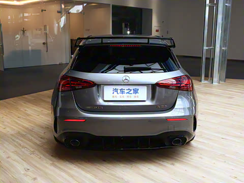 2025�� �Ŀ� AMG A 35 4MATIC