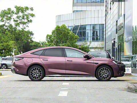 2025�� �Ǽݰ� DM-i 1.5T 125km �콢��