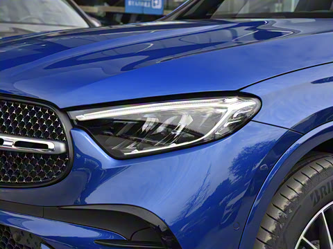 2025�� �Ŀ� GLC 300 L 4MATIC ������ 5��