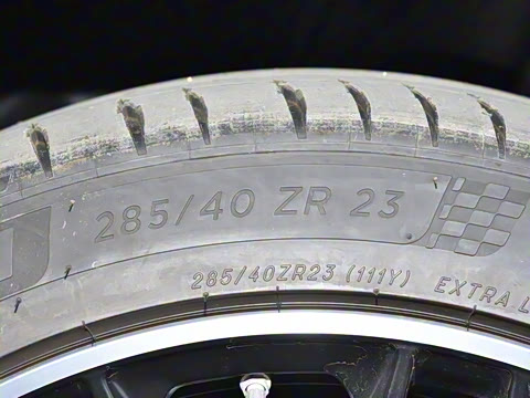 2024�� AMG GLS 63 4MATIC+