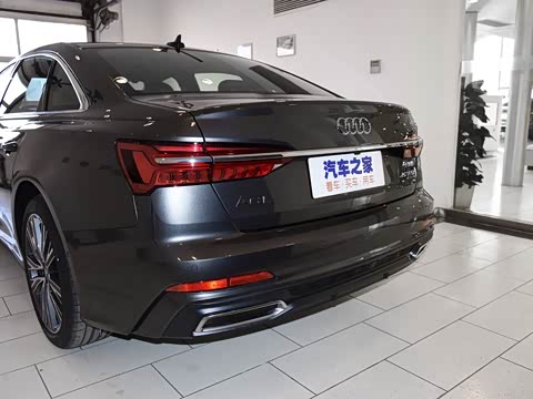 2019�� 45 TFSI quattro ����������