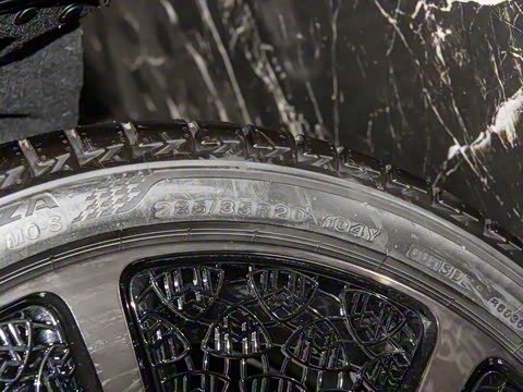 2025�� �Ŀ� S 680 4MATIC ��ҹ��