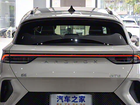 2025�� 688MAX 175kW