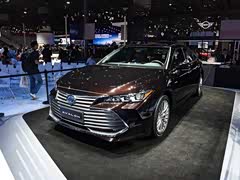丰田亚洲龙图片集锦 t_autohomecar__ChsEf1vuhZWASFZbAAN74_eg2U0472.jpg