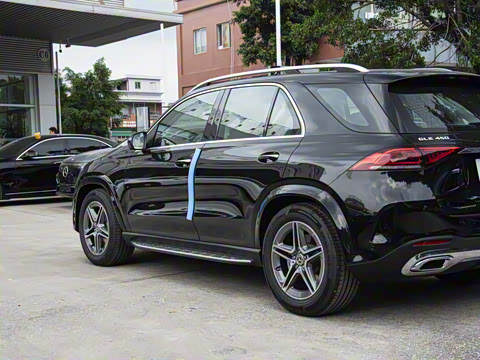 2023�� GLE 450 4MATIC ������