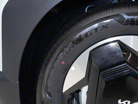 2025�� 530 Light