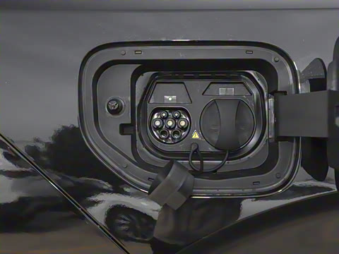 2025�� 636Ultra�Ǽݰ� 5��