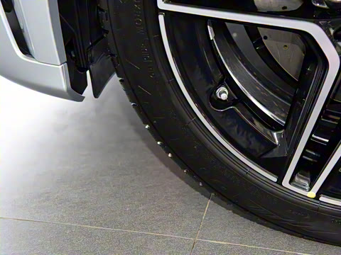 2022�� �Ŀ� C 260 ���ܳ�