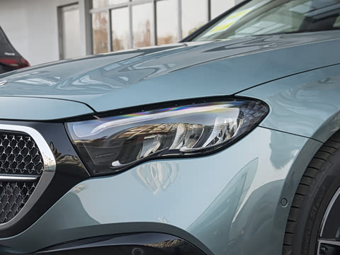 2025�� E 300 ʱ�����˶���