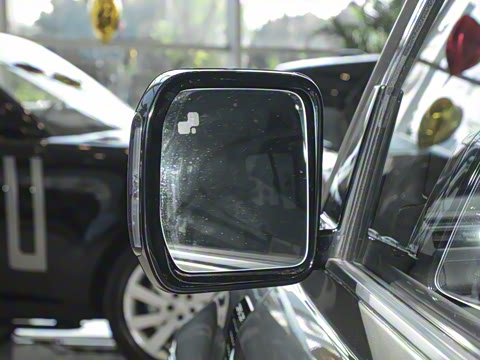 2025�� 110 3.0T P400 X-Dynamic HSE