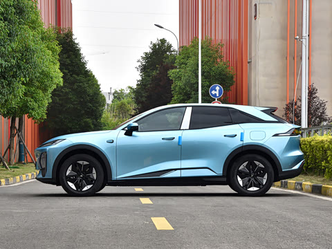 2025�� 285Max ��ΪǬ���Ǽ�ADS SE���̰�