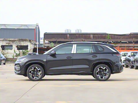 2025�� ̽��L 380TSI ��������