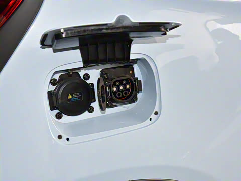 2024�� �Ŀ� �ഺ�� 251km �氮�� 25.05kWh