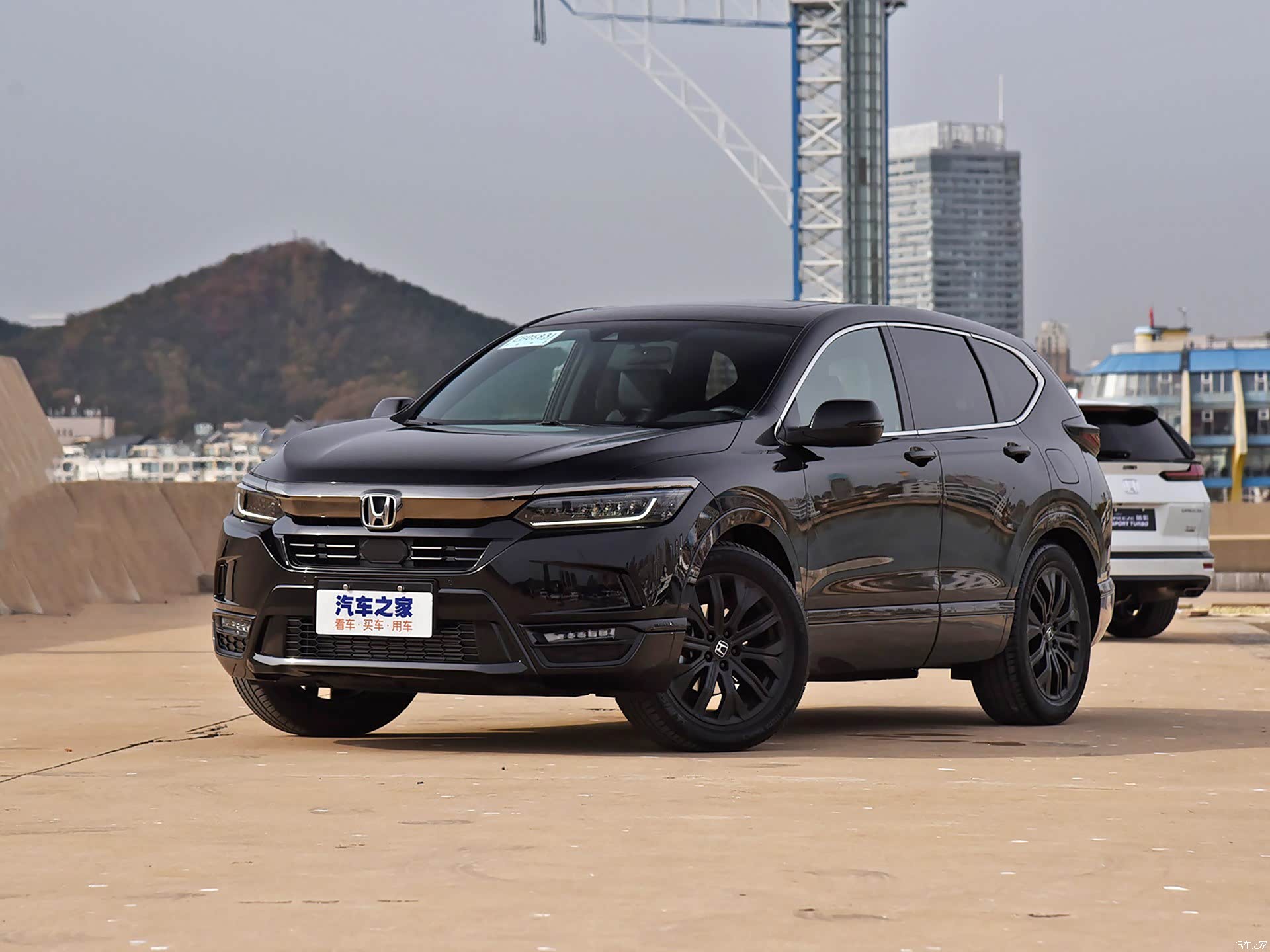 2020款 240turbo cvt四驱幻夜版