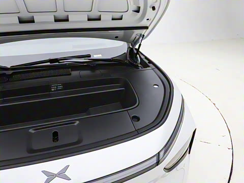 2025�� 702 �������� Max