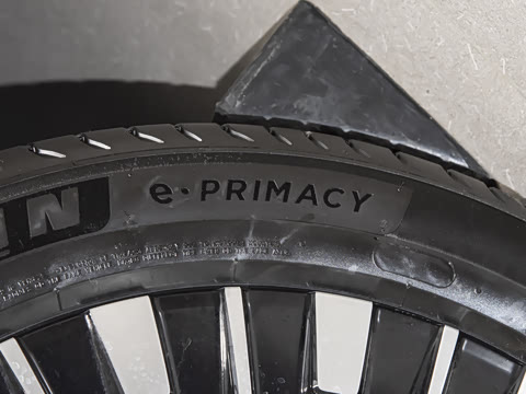 2025�� ���� 650������ Max