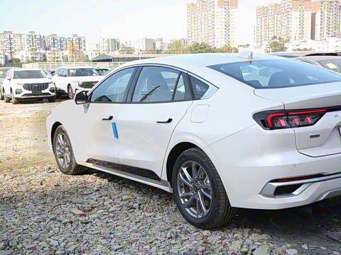 2023�� 1.5T E-�춯 ������