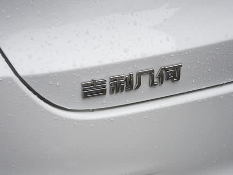 2022�� ����C550