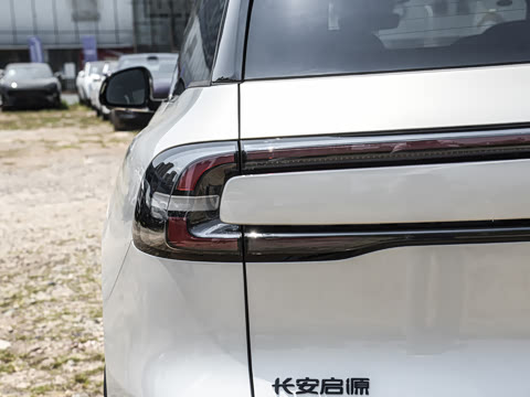 2025�� 215�콢��