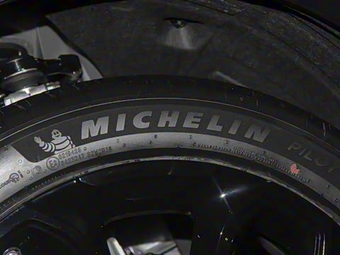 2025�� 725 �������� Max �콢��