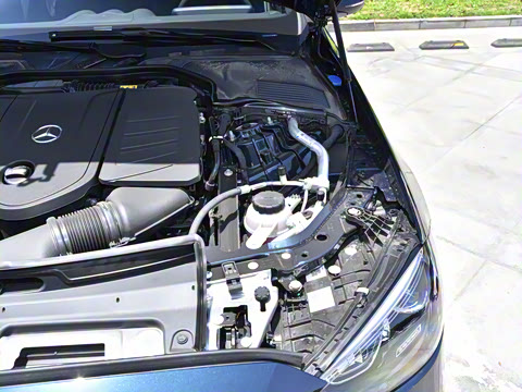 2025�� �Ŀ� C 350 eL