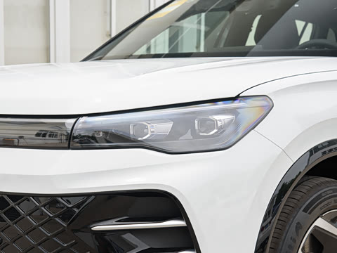 2025�� PRO 380TSI ���� R-Line �����