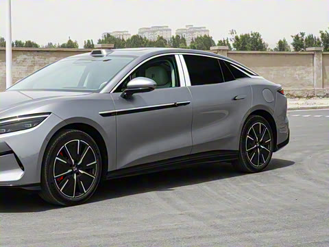 2025�� EV 701KM�����״�������