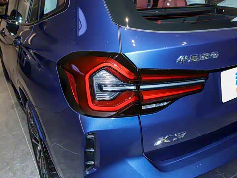 2023�� �Ŀ� xDrive30i ������ M��ҹ��װ