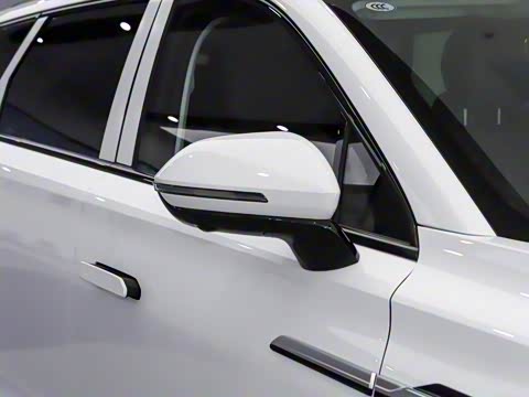 2025�� 1.5T 106KM������ 7�� �������